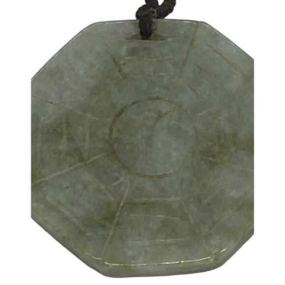 White Glass Bead 22" Necklace Green Nephrite Jade Carved Octagonal Pendant China - Picture 7 of 16